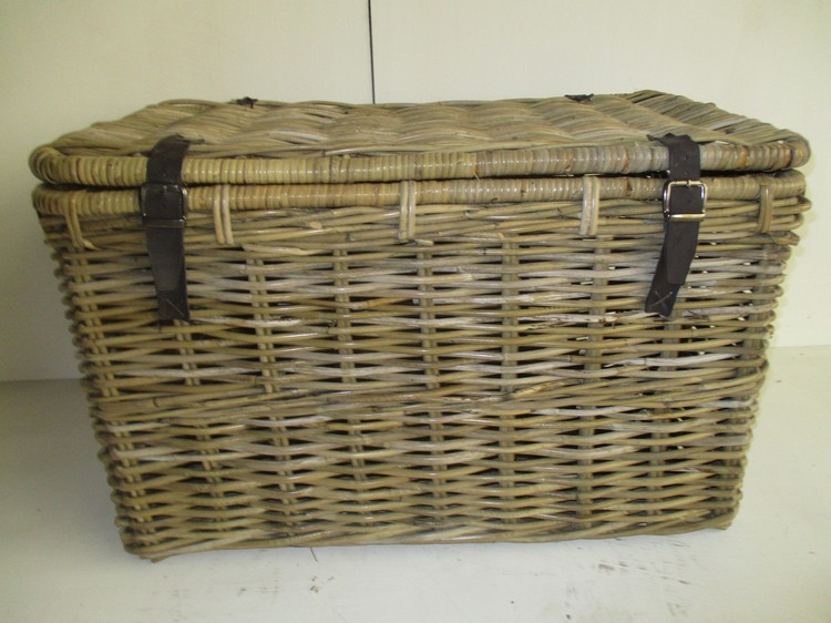 CK7002/2-1 CESTO BAULE PORTABIANCHERIA VIMINI KUBO CM 60X35X37 H CK7002/2-1 CESTO BAULE PORTABIANCHERIA VIMINI KUBO CM 60X35X37 H